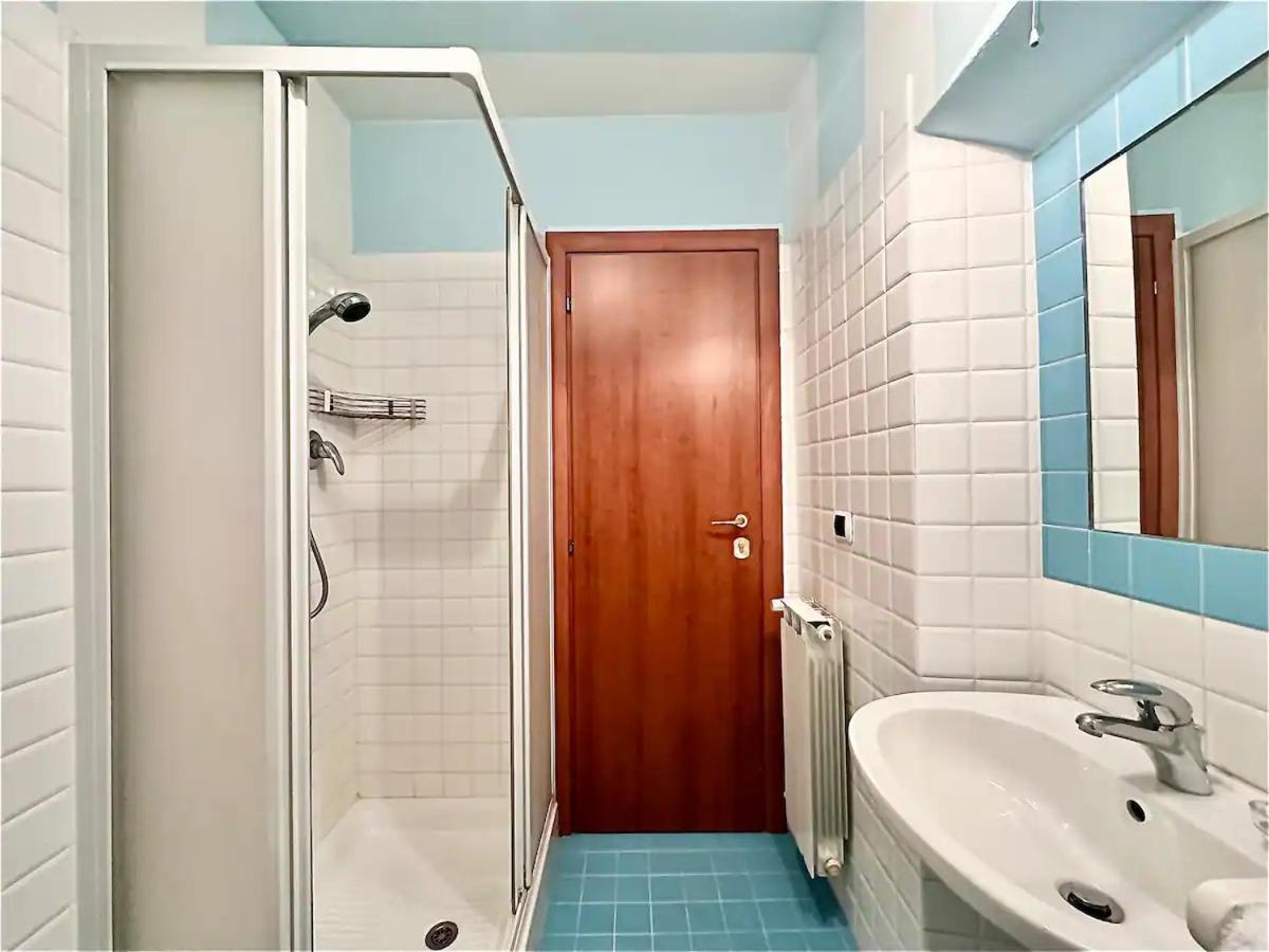 Raffaelli Rooms Travel Florence Close San Frediano エクステリア 写真